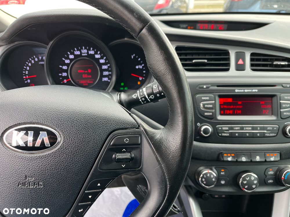 Kia Ceed 1.6 GDI Edition 7 - 12