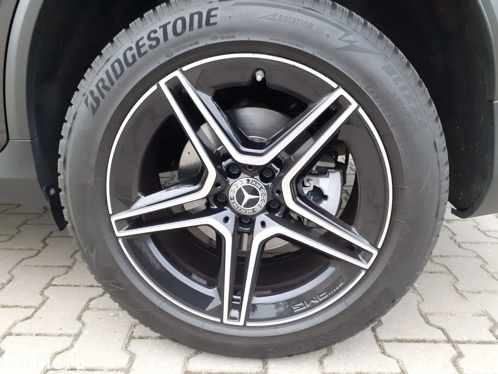 Mercedes-Benz GLC - 14
