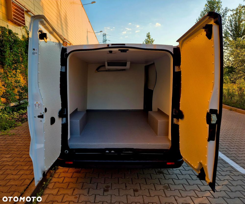 Renault Trafic - 9