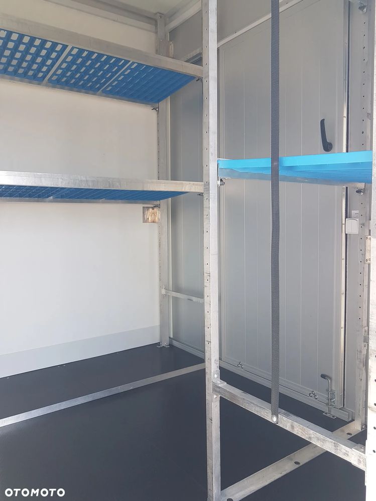 Iveco DAILY KONTENER NISKOPODŁOGOWY 4,43x2,23x2,42 SKLEP KAMPER FOODTRUCK BAR KLIMA KONIOWÓZ - 21