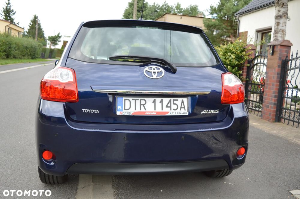 Toyota Auris - 14