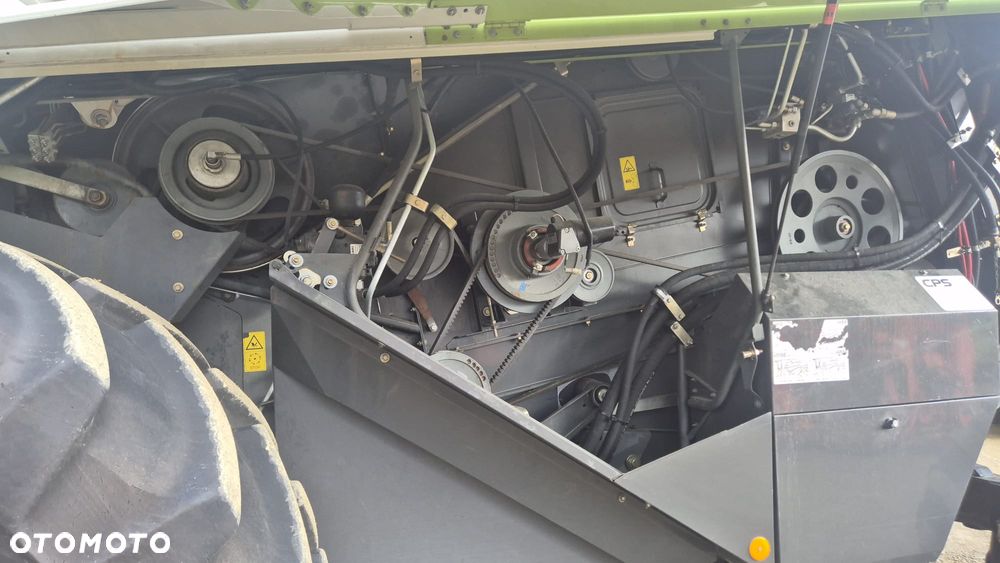 Claas Tucano 340 - 16