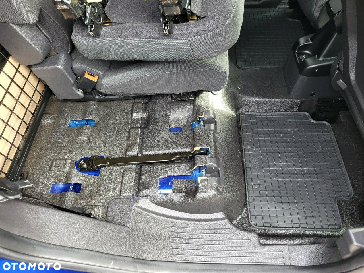 Ford Transit Connect - 23