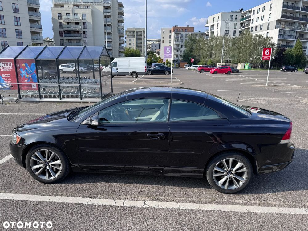 Volvo C70 2.0D Momentum - 9