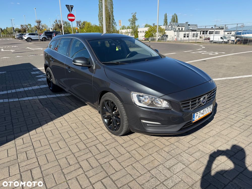 Volvo V60 D3 Kinetic - 14