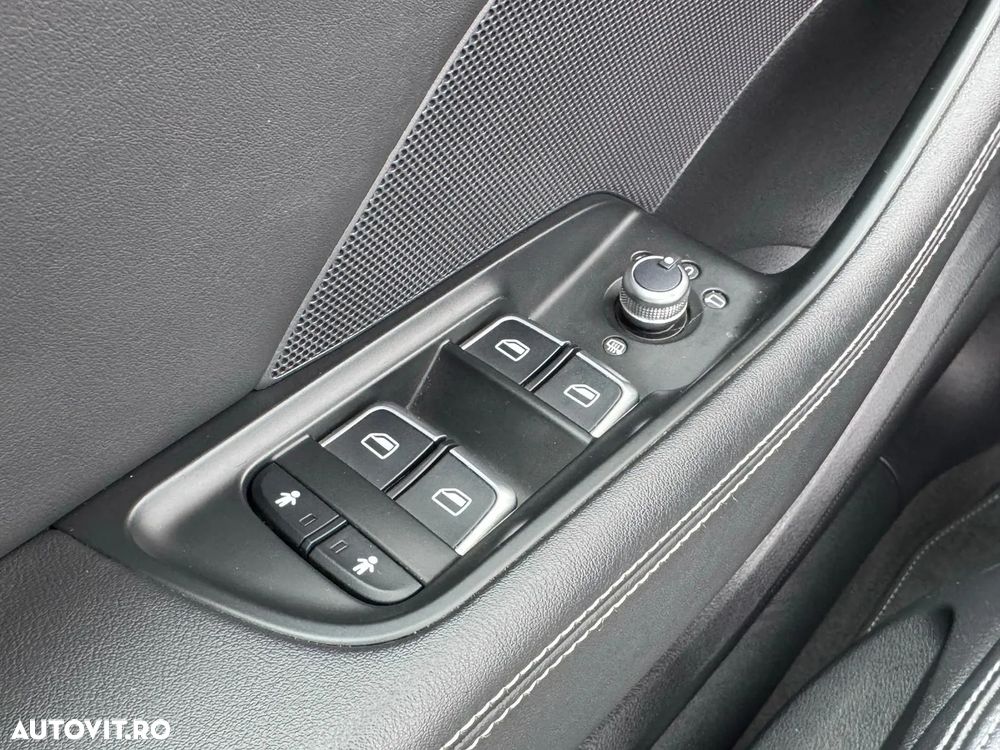 Audi A3 1.4 TFSI ack S line Sportpaket - 25