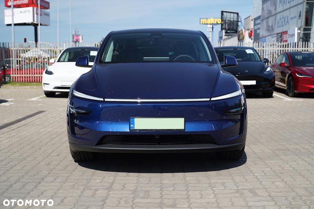 Tesla Y 83.1kWh Long Range RWD - 2