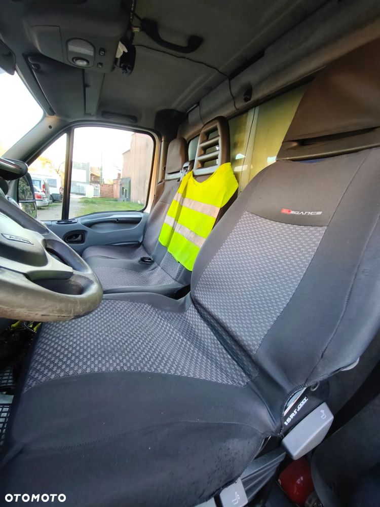 Iveco DAILY 35S14 - 12