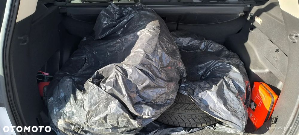 Ford Escape 2.0 EcoBoost AWD Titanium - 4