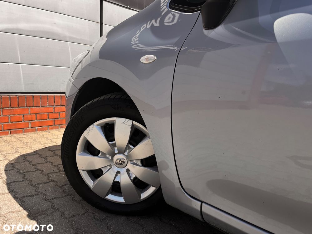 Toyota Auris 1.33 VVT-i Life - 3