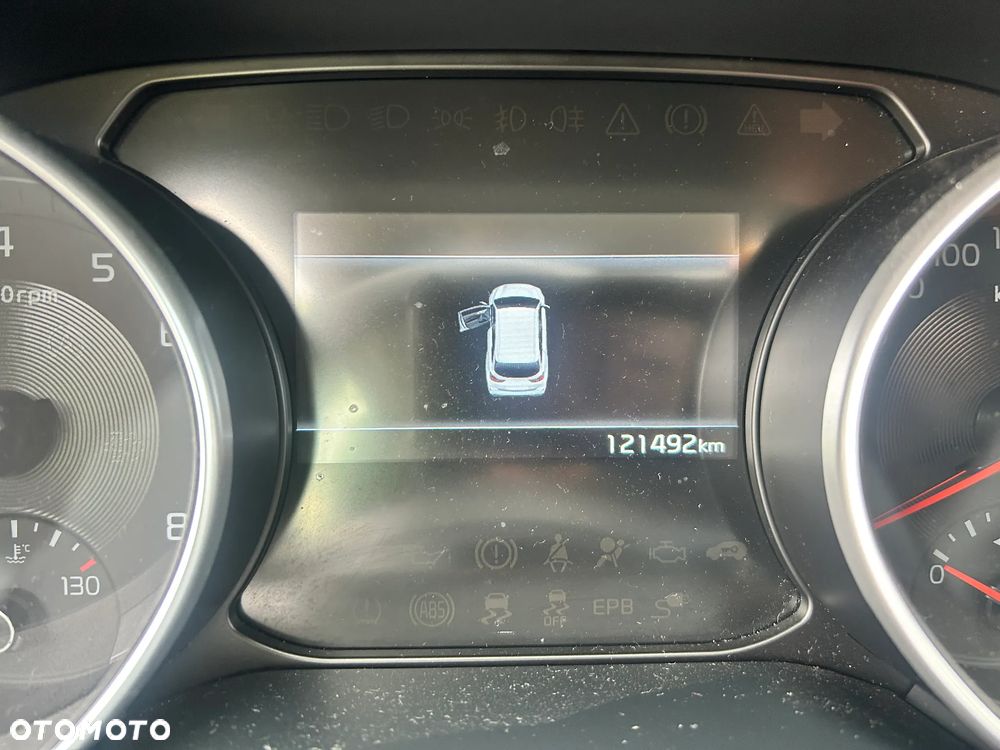 Kia Ceed - 15