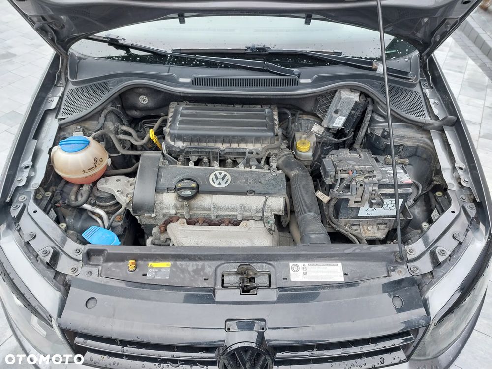 Volkswagen Polo - 12