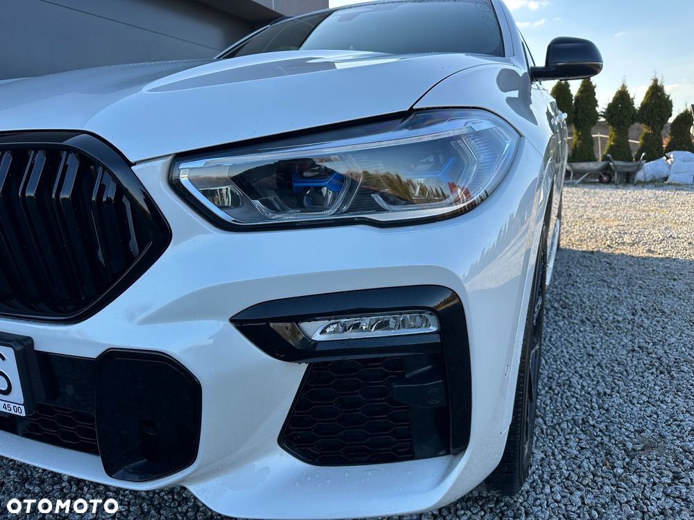 BMW X6 xDrive30d - 13