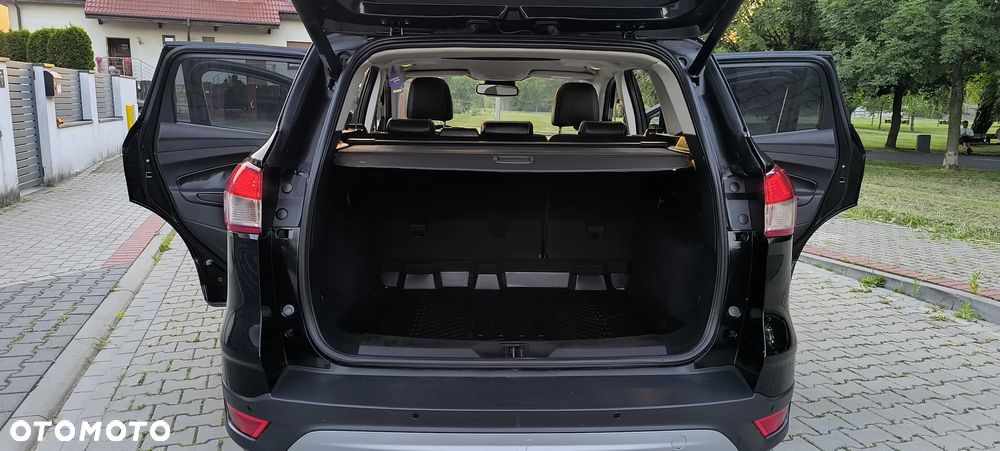 Ford Kuga 2.0 TDCi 4WD Titanium - 23