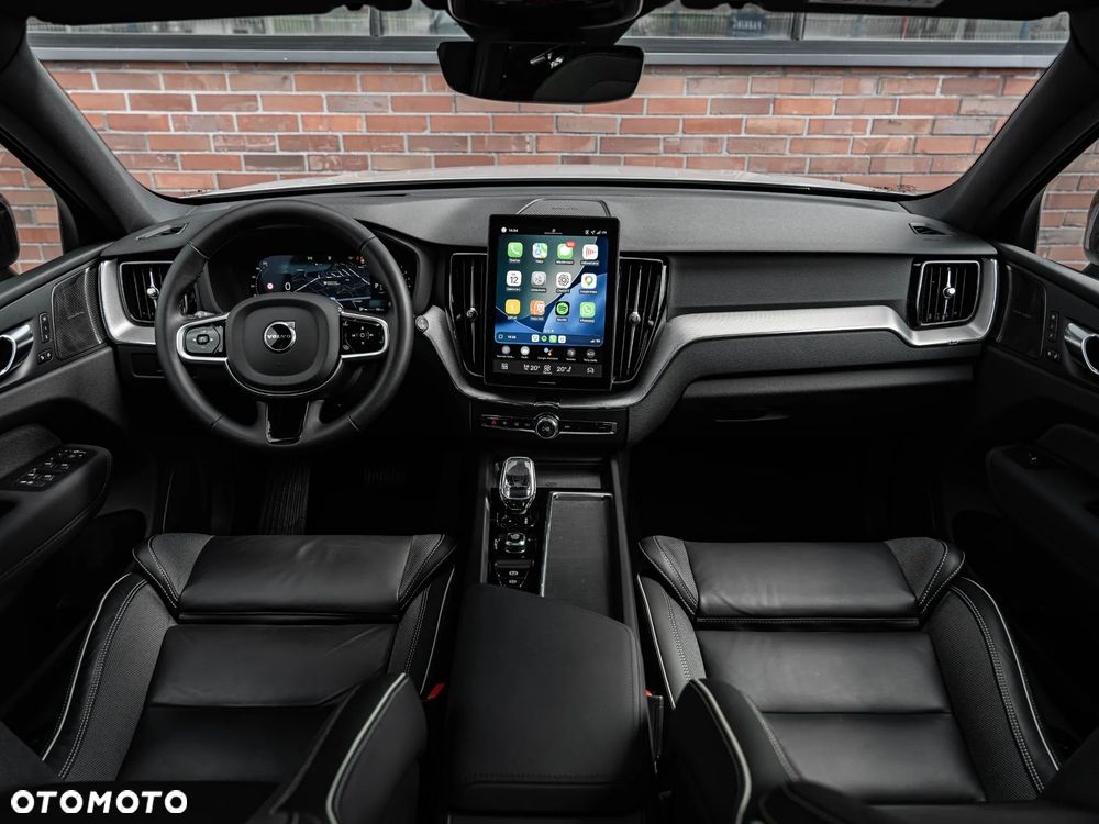 Volvo XC 60 B5 B AWD Plus Dark - 6
