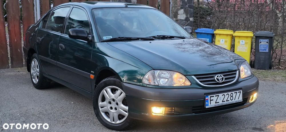 Toyota Avensis 1.6 VVT-i Terra Plus - 37