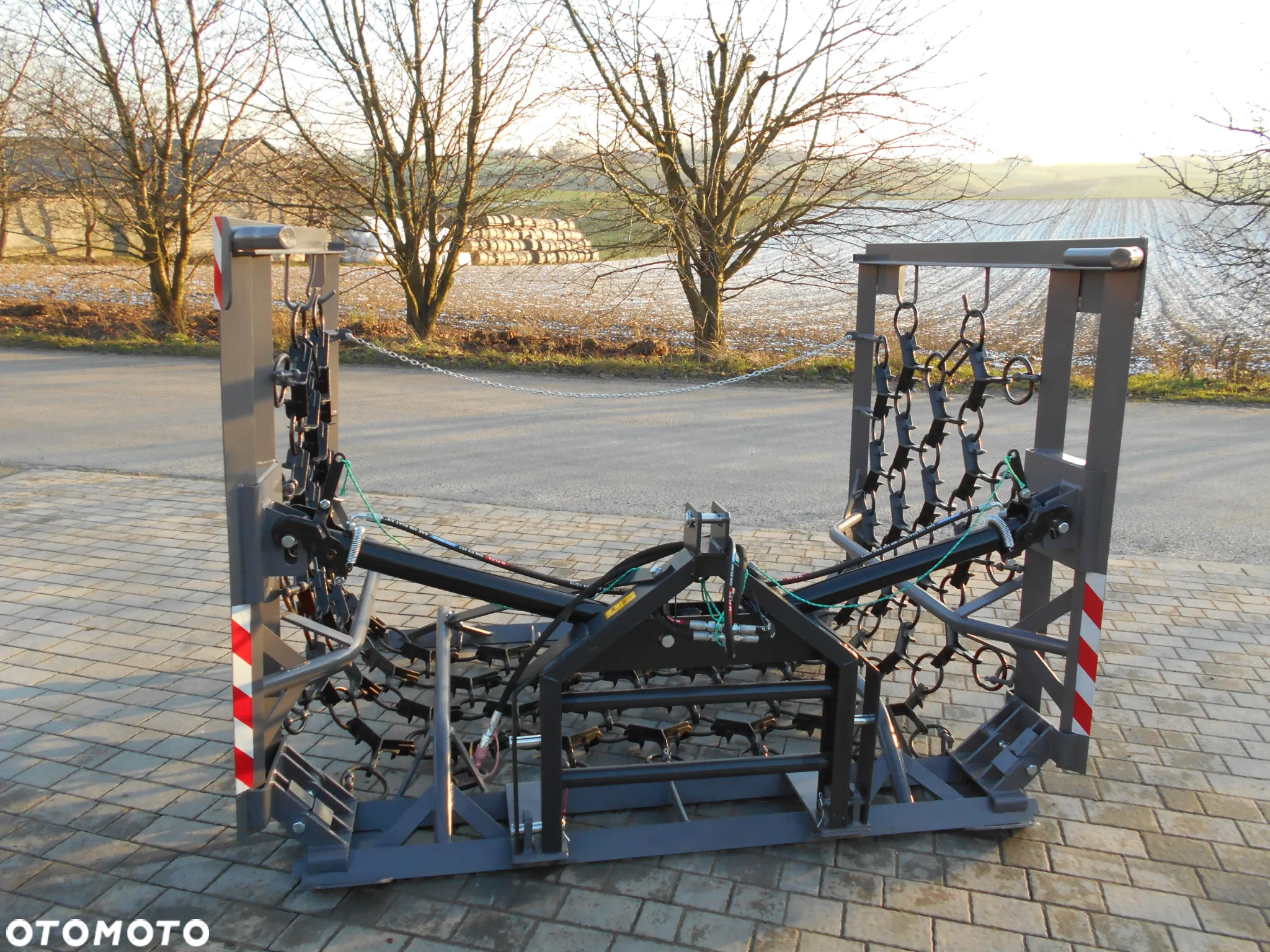 HYDRAULICZNA włóka polowo-łąkowa brona/agregat 2-siłowniki - ślizgi - 6