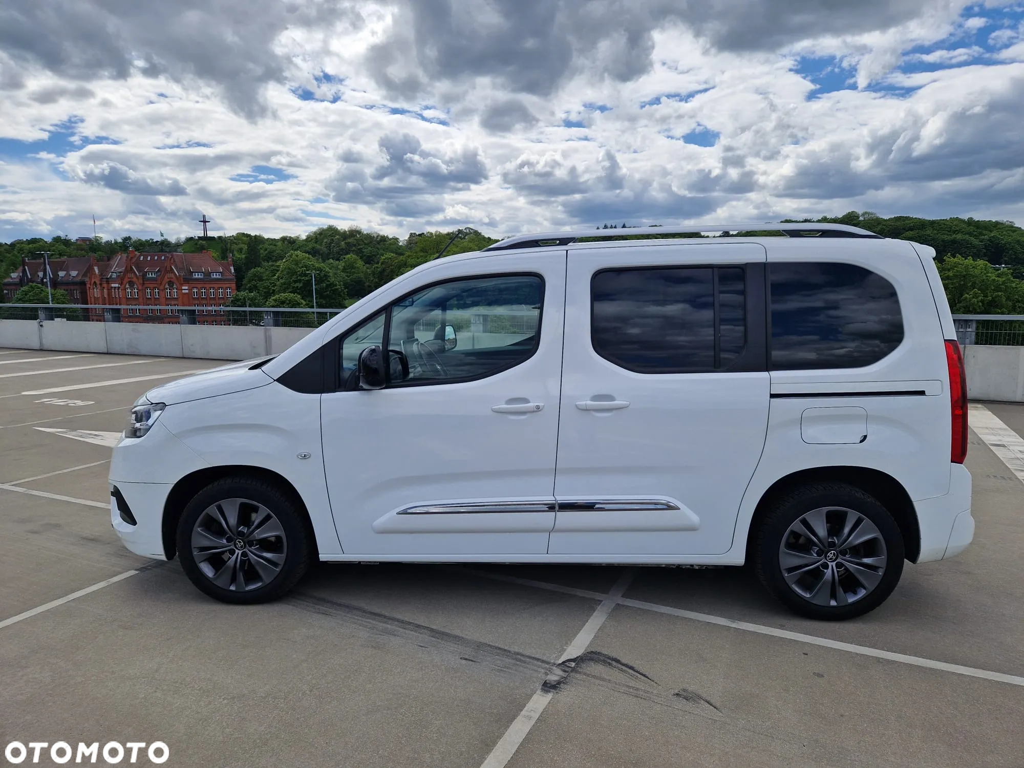 Toyota Proace City Verso 1.5 D-4D Family - 6
