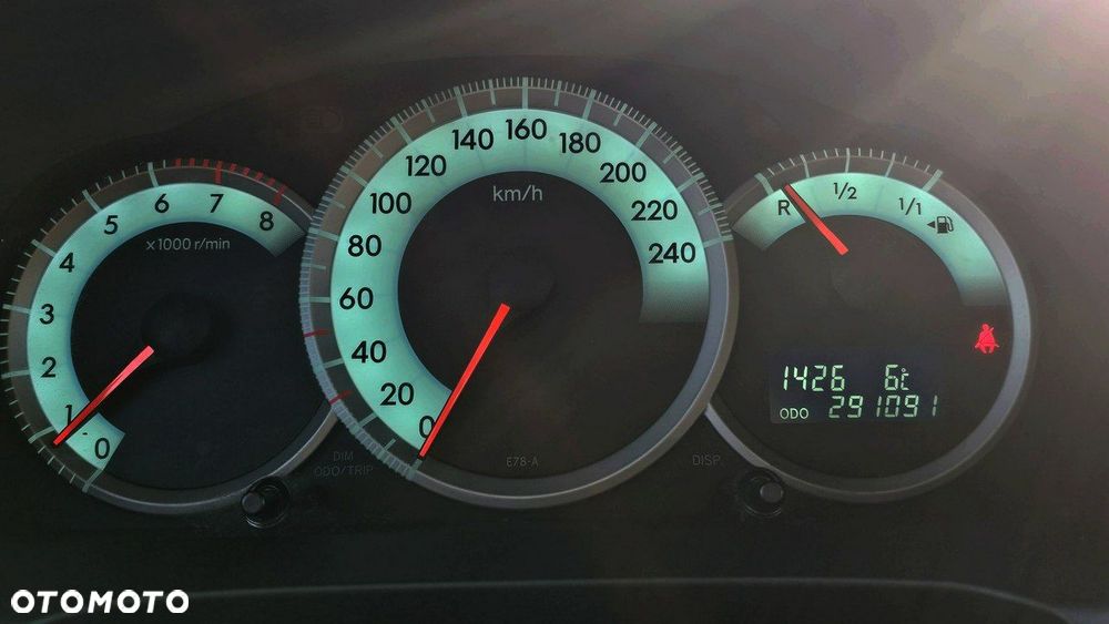 Toyota Corolla Verso - 28