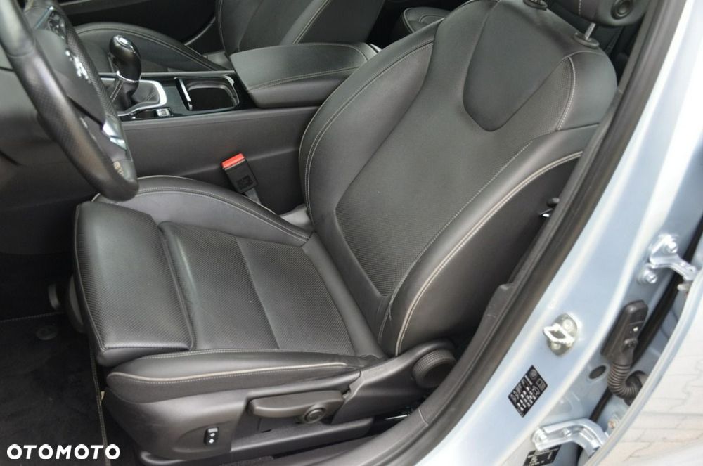 Opel Insignia - 23