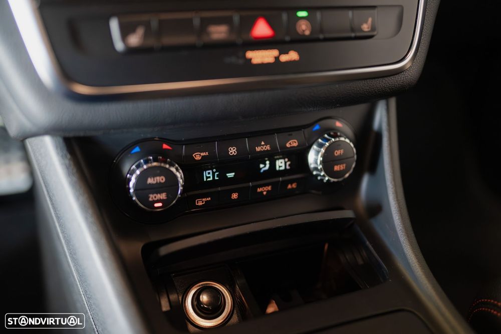 Mercedes-Benz GLA 180 d AMG Line Aut. - 34