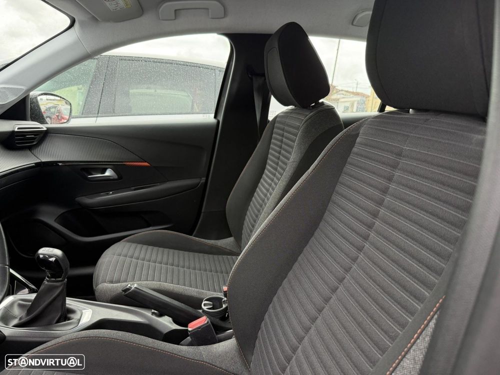 Peugeot 208 1.2 PureTech Active - 11