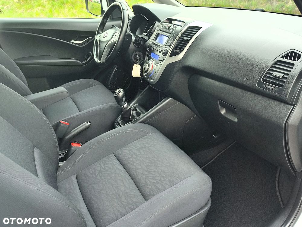 Hyundai ix20 1.4 blue YES Gold - 26