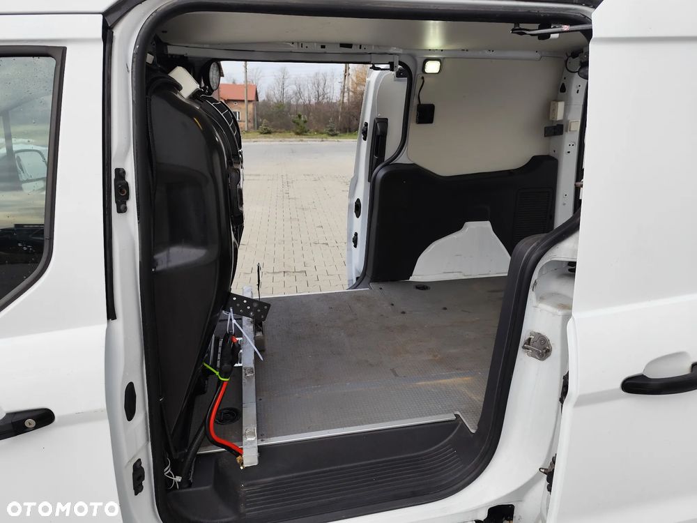 Ford TRANSIT CONNECT - 15