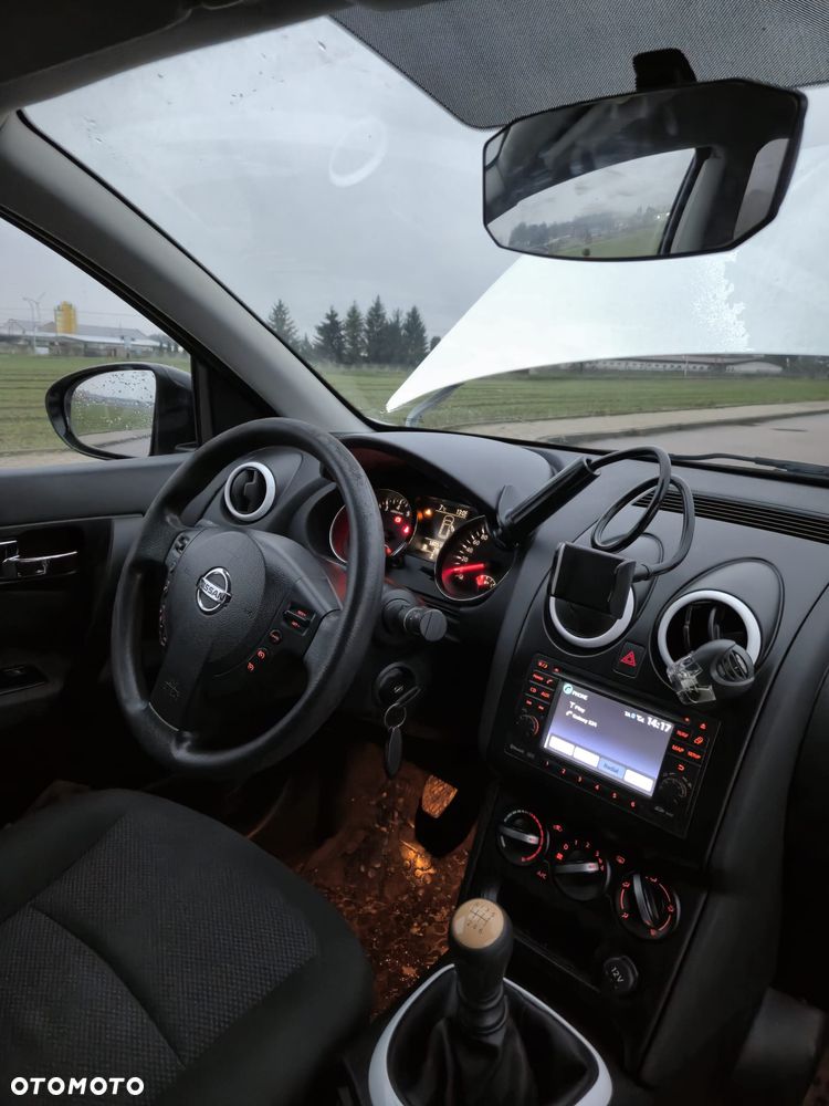 Nissan Qashqai 2.0 360 - 7