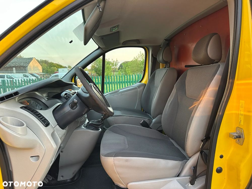Opel Vivaro - 6