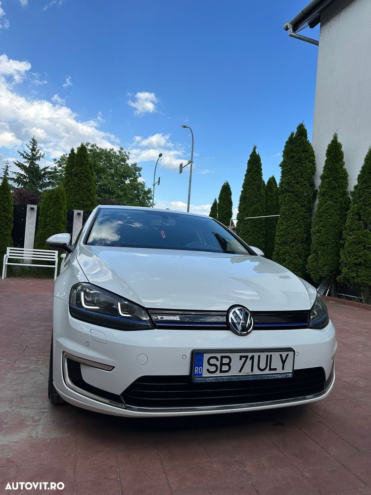 Volkswagen e-Golf - 7