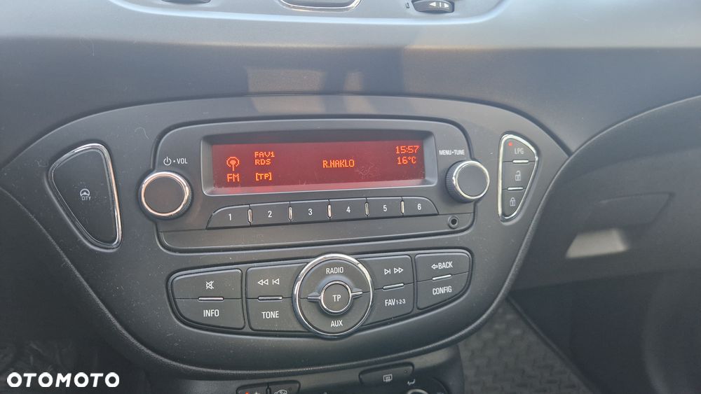 Opel Corsa 1.4 Enjoy - 16