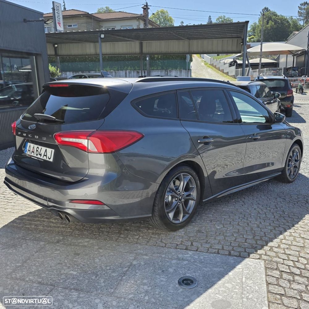 Ford Focus 1.5 TDCi ECOBlue ST-Line - 3