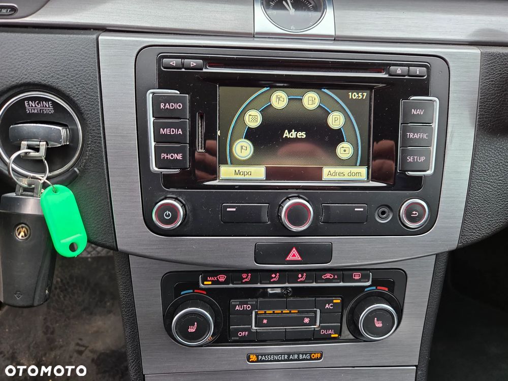 Volkswagen Passat ver-2-0-tdi-trendline-dsg - 17