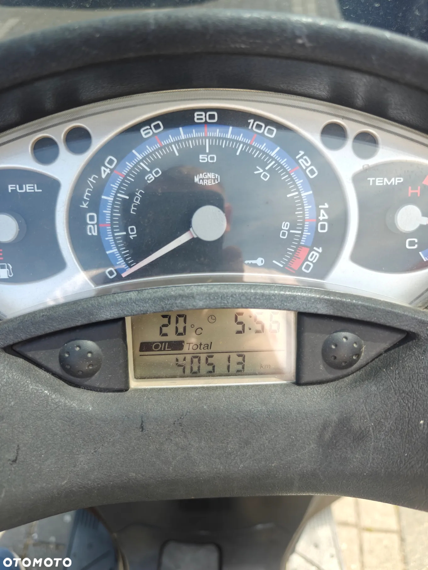 Yamaha X-max - 13