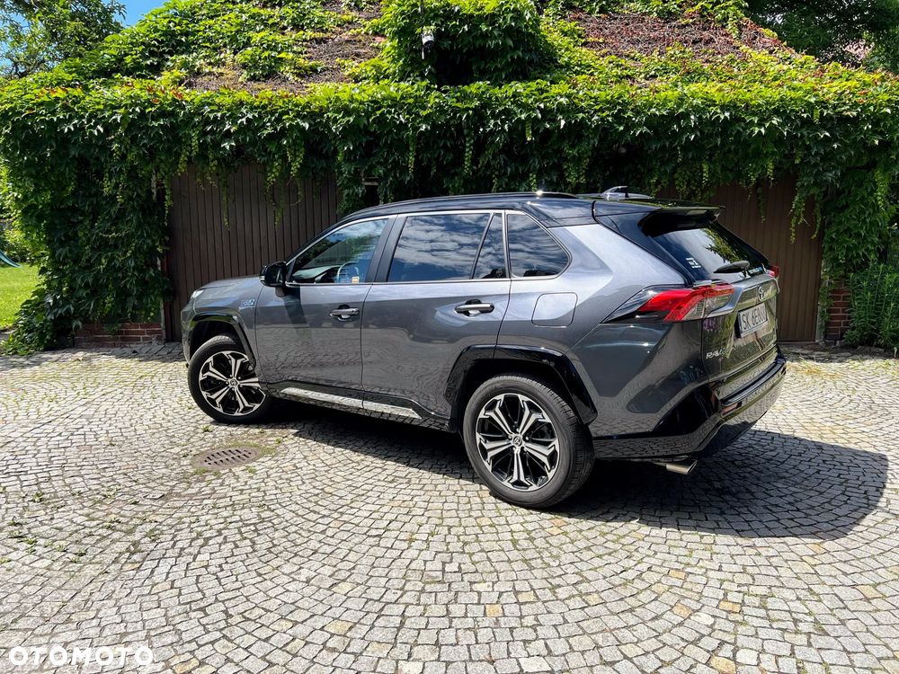 Toyota RAV4 - 13
