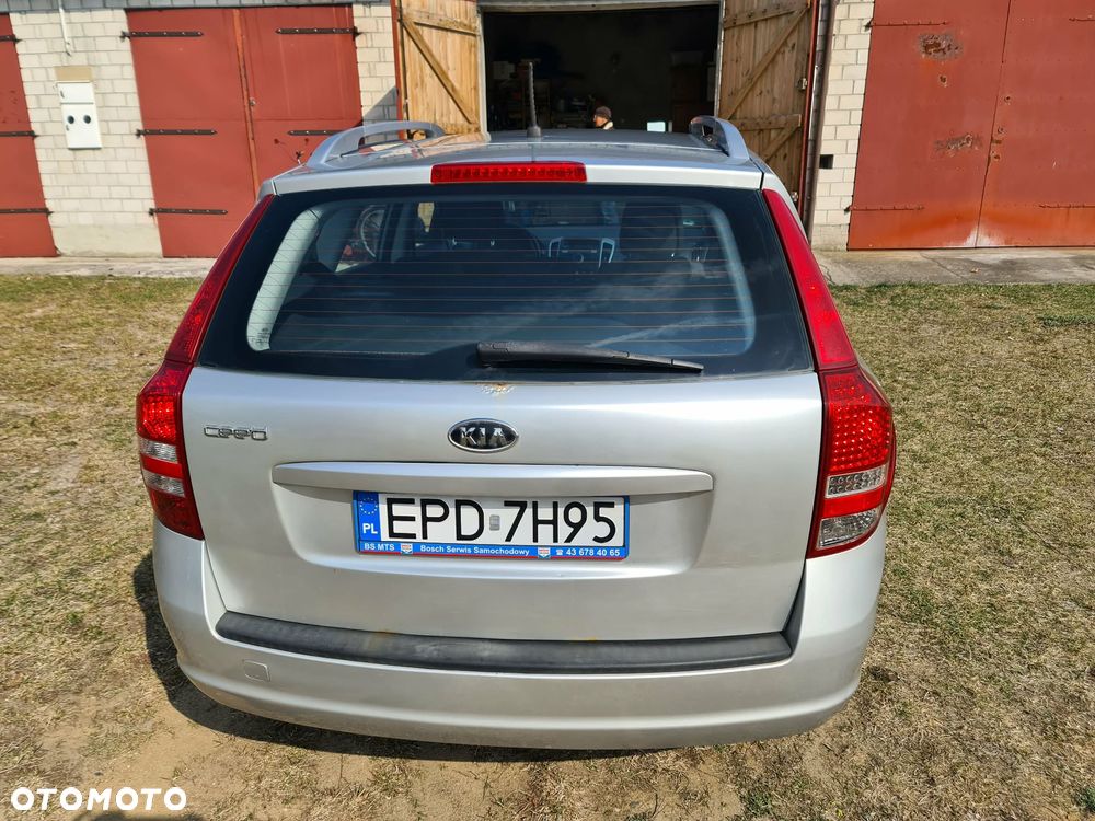 Kia Ceed 1.4 Comfort - 8