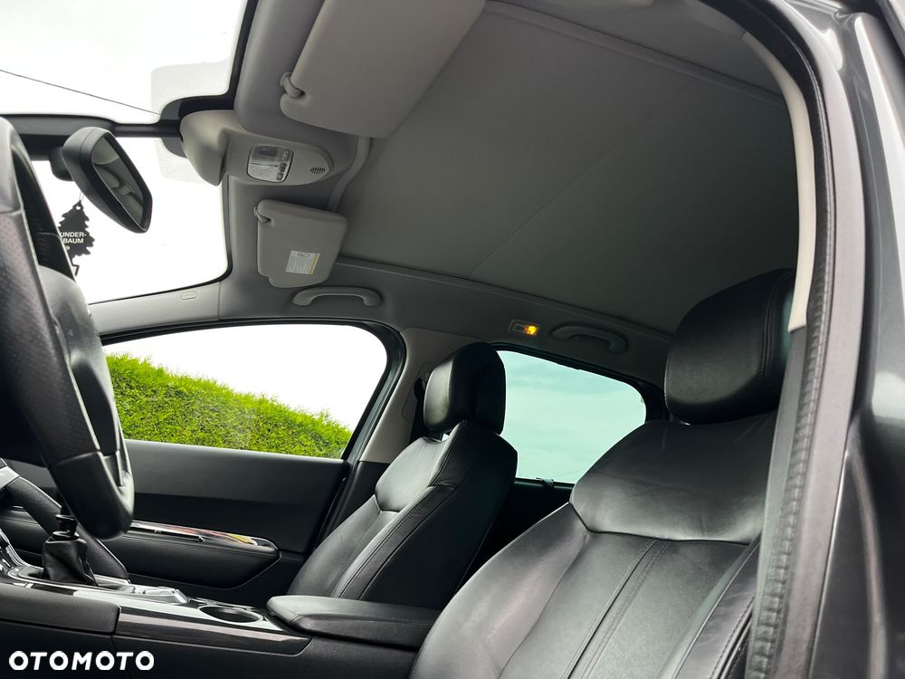 Peugeot 3008 - 11