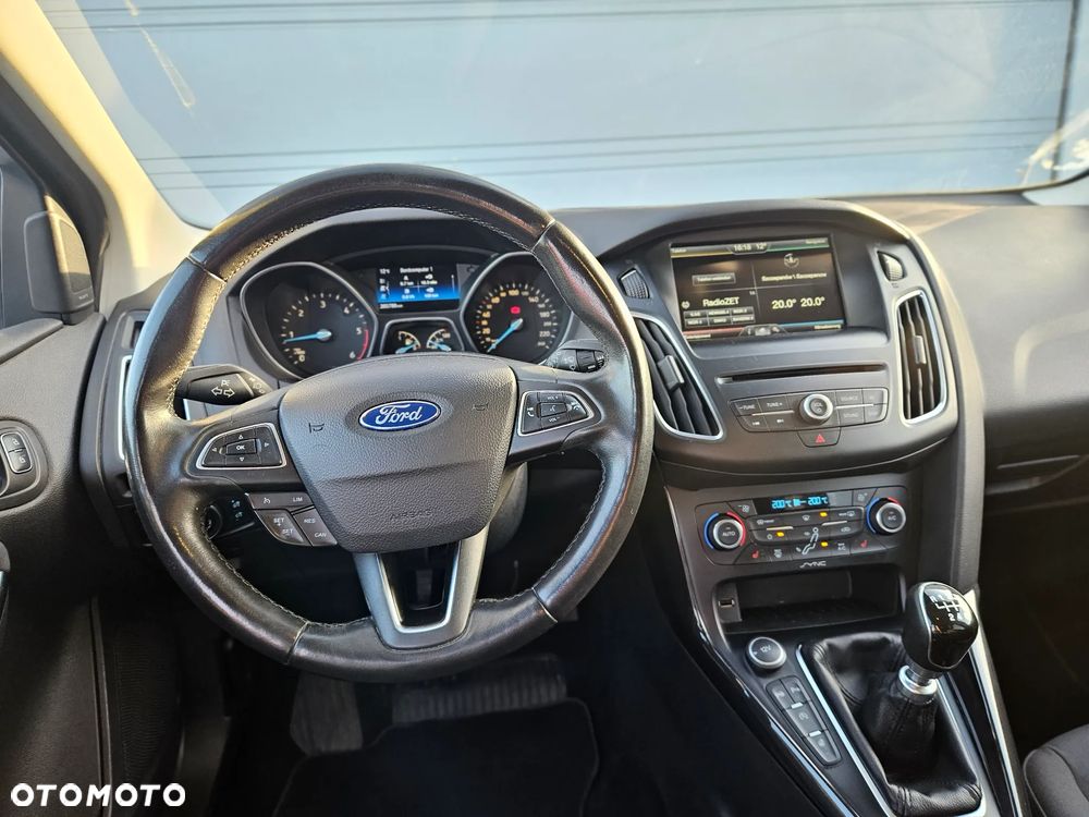 Ford Focus 1.5 TDCi DPF Start-Stopp-System Titanium - 23