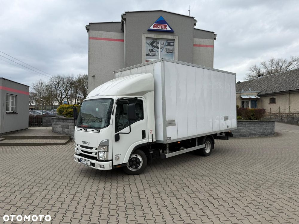 Isuzu M21 TTh