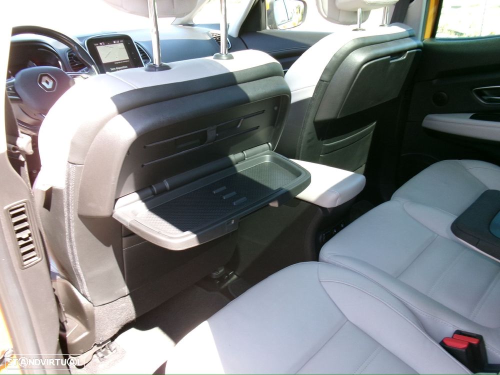 Renault Scénic 1.7 Blue dCi Bose Edition EDC - 17