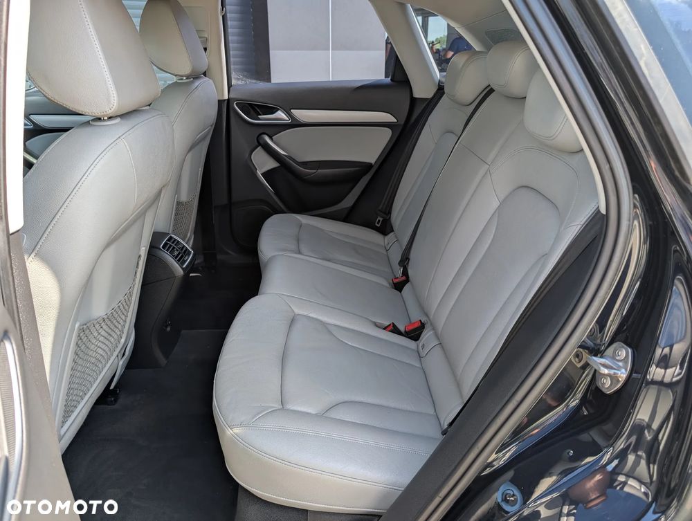 Audi Q3 2.0 TDI Edycja Specjalna - 36