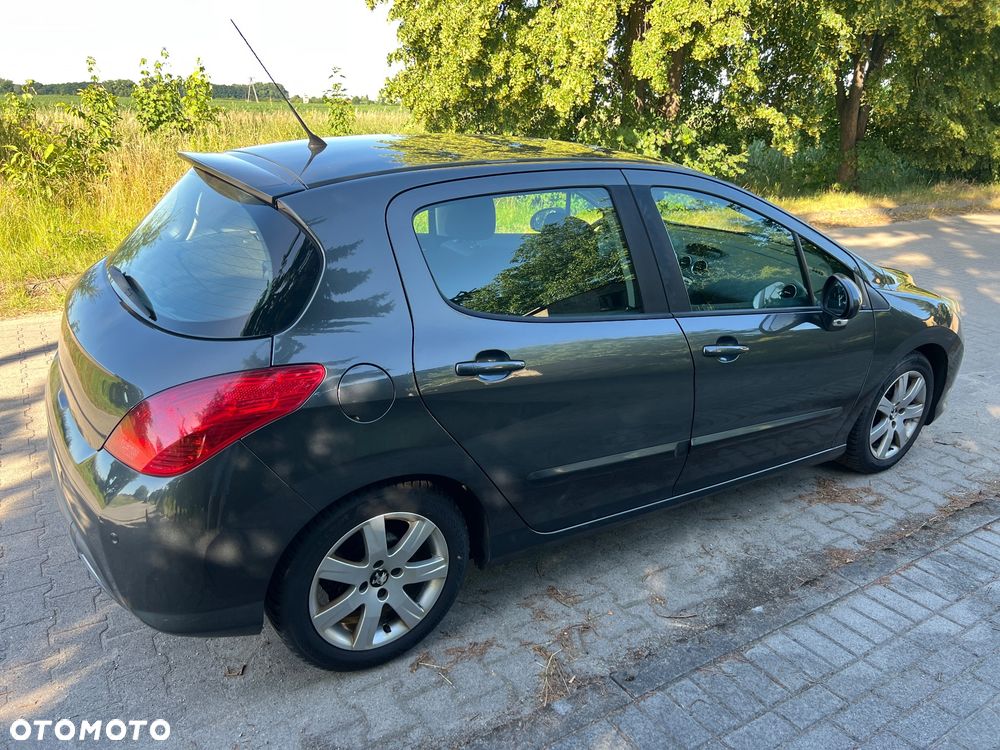 Peugeot 308 - 14