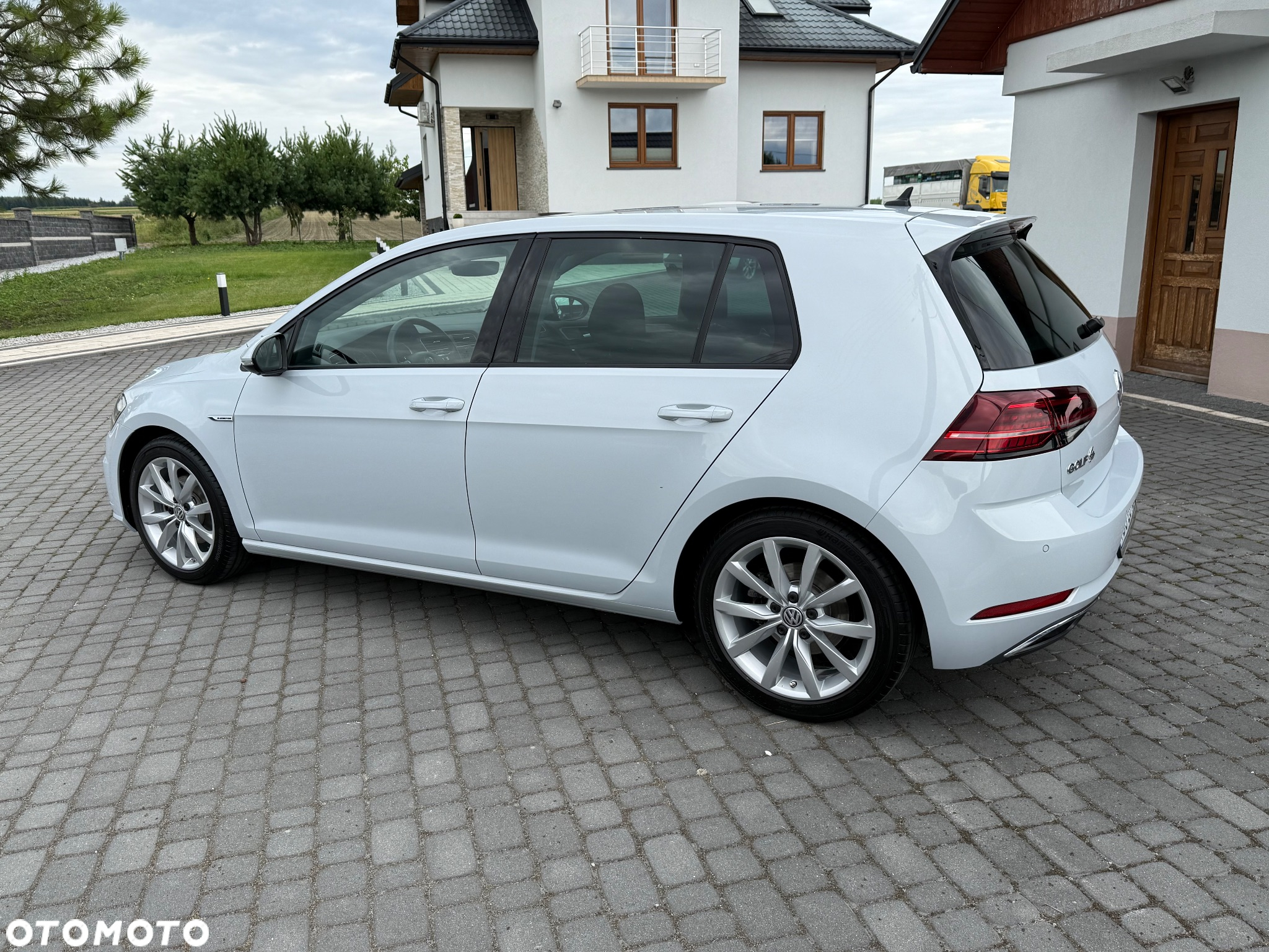 Volkswagen Golf Variant 1.5 TSI ACT BlueMotion DSG Highline - 20