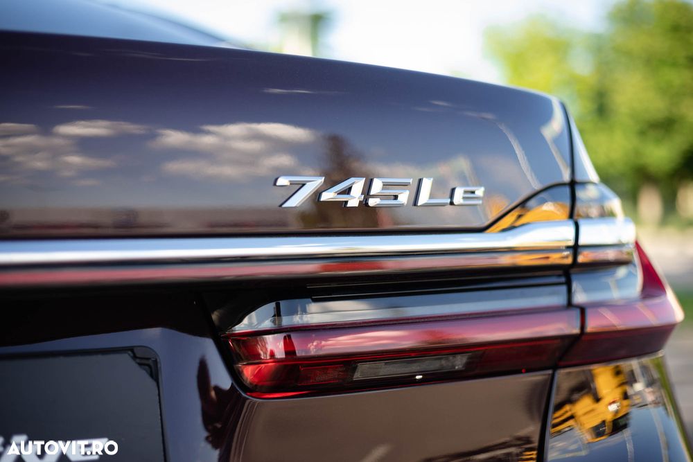 BMW Seria 7 745Le xDrive AT PHEV - 26