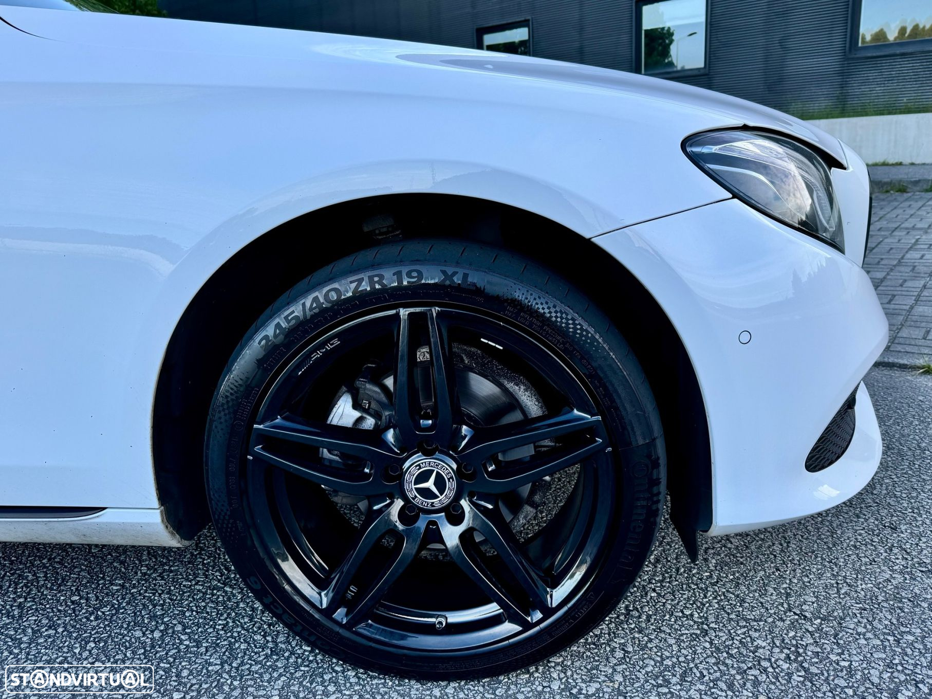 Mercedes-Benz E 220 d Avantgarde+ - 21