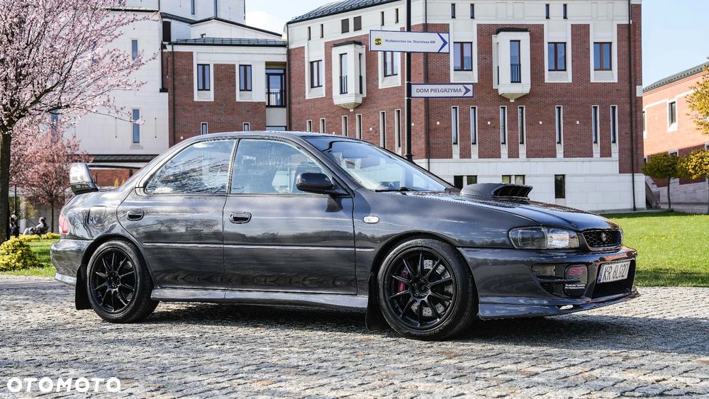 Subaru Impreza - 8