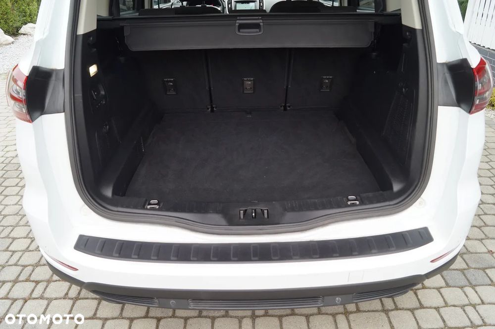Ford S-Max 2.0 TDCi Titanium - 17
