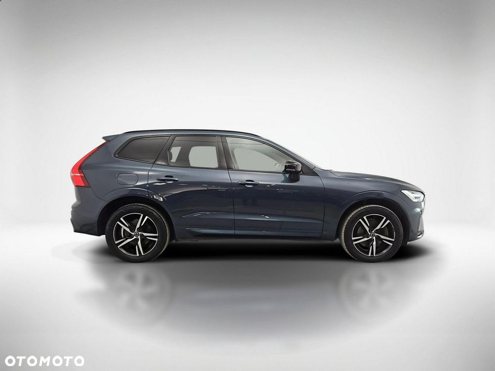 Volvo XC 60 B5 D AWD Ultimate Dark - 7