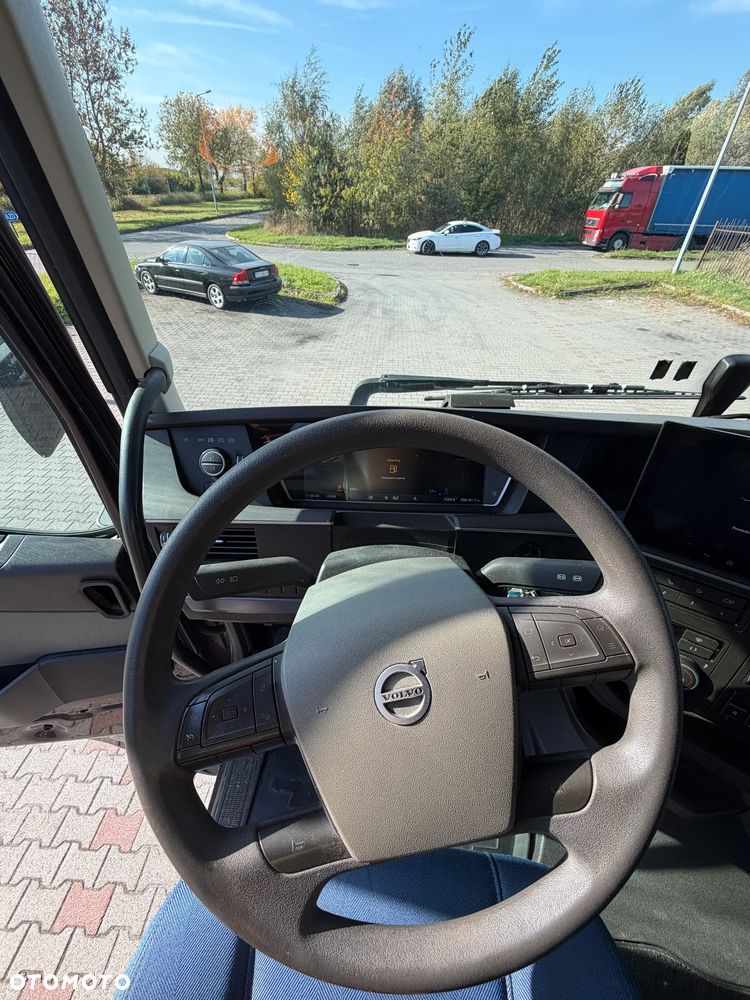 Volvo FH - 17